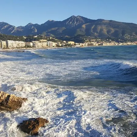 St Jean A Roquebrune, Proche Menton Et Monaco Apartamento